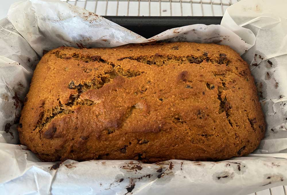 Date and Macadamia Flaxseed flour Loaf